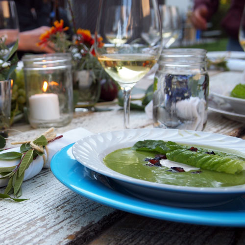 Romaine soup with wine